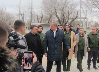 Астраханские поисковики из поисковых отрядов «Дельта», «Магистраль», «Прометей» приняли участие во встрече с временно исполняющим обязанности Губернатора Астраханской области С.П.Морозовым