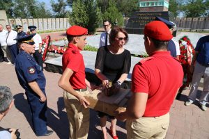 Всероссийская военно-патриотическая акция «Горсть памяти»