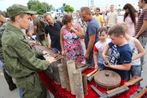 Астраханские поисковики на праздновании Дня молодежи 2019