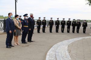 Председатель Совета поисковых отрядов Даиров Искандарбек Исламбекович возложил венки