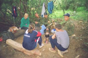 Астраханцы в поисковой экспедиции в Новгородской области, 1999 год