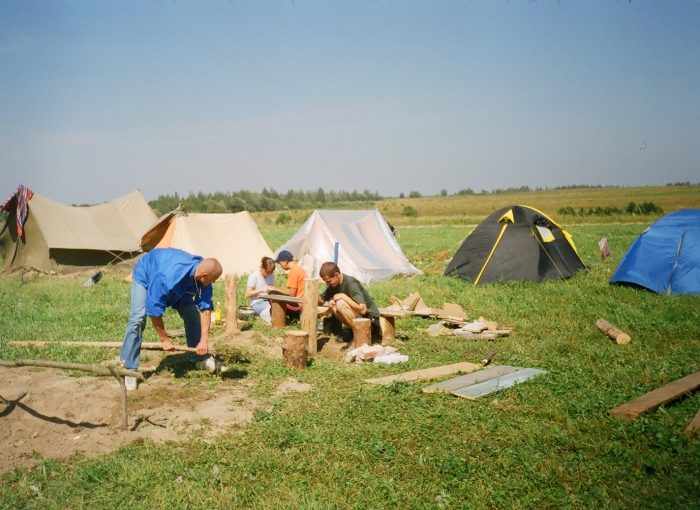 Астраханцы в поисковой экспедиции в Калужской области, 1996 год