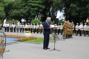 В Братском саду города Астрахани состоялось патриотическое мероприятие "Линейка памяти и скорби", посвященное 80-й годовщине начала Великой Отечественной войны