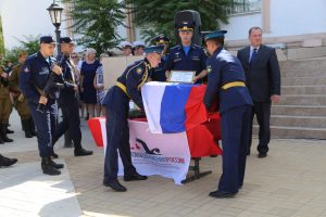 Церемония захоронения красноармейца Бочарникова Ивана Сергеевича в г.Камызяк