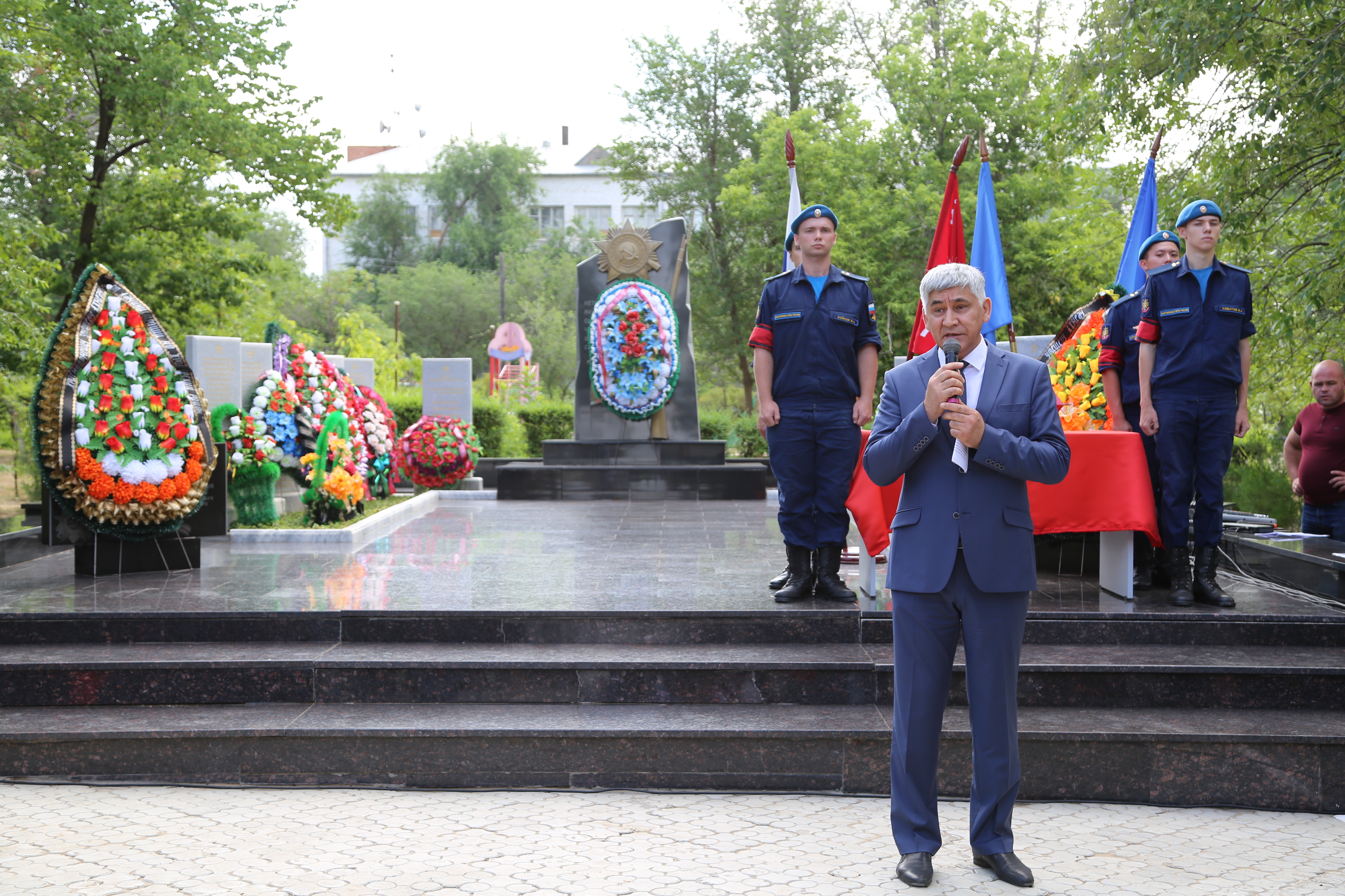 коробов сад красный яр