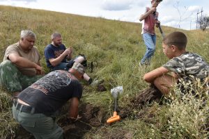 Астраханские поисковики на Вахте Памяти в Светлоярском районе Волгоградской области