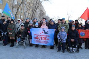 Астраханские патриоты открыли памятник главкому Воздушно-десантных войск Василию Маргелову