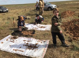 Астраханские поисковики завершили учебно-поисковую экспедицию в Республики Калмыкия
