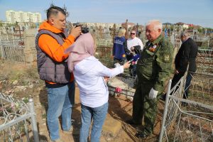 Астраханские патриоты приняли участие в реализации регионального проекта "Очистим историческую память от мусора"