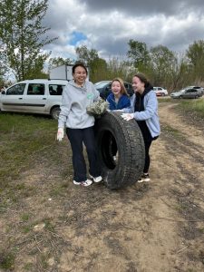 Астраханские поисковики на субботнике