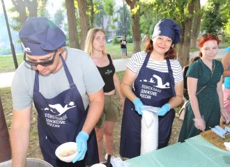 В Астрахани прошел фестиваль ухи в рамках Дня рыбака