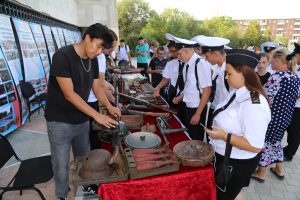 В Астрахани на территории парка АДК "Аркадия" прошли различные мероприятия и патриотические выставки