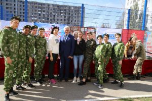 Патриотические выставки прошли в г.Астрахани для школьников и участников VII военно-спортивной игры "Зарница"