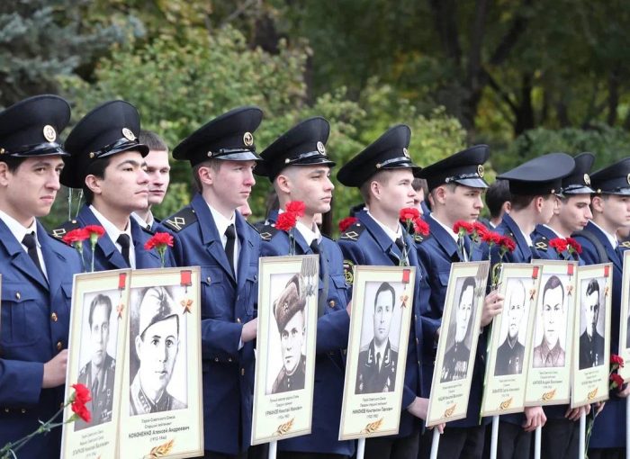 В г.Астрахани состоялось патриотическое мероприятие "Мы помним подвиг солдата", посвященное 80-й годовщине третьего формирования 28 Армии