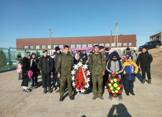 В Цветновской средней школе прошло мероприятие, посвящённое Деню неизвестного солдата
