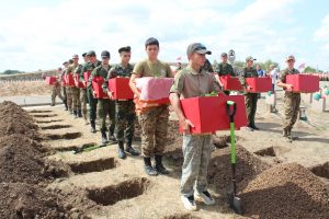 Астраханский патриоты в поисковой экспедиции в Волгоградской области