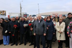 Астраханские патриоты провели митинг, посвященный 35-й годовщине вывода советских войск из Афганистана