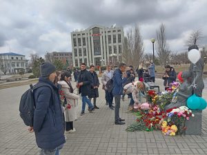 Астраханские патриоты скорбят вместе со всей Россией по погибшим в теракте в «Крокус сити холл»