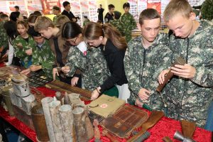 В Астраханской области для участников военно-патриотической игры «Зарница» прошли Уроки мужества и патриотические выставки