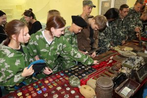 В Астраханской области для участников военно-патриотической игры «Зарница» прошли Уроки мужества и патриотические выставки