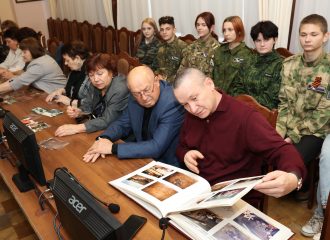 Астраханские патриоты провели вечер памяти Санжаревской Таисии Степановны