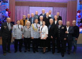 «Мы помним подвиг солдата» и «Бессмертный полк» в АСВУ: общественность и суворовцы объединились в честь Дня сотрудника ОВД