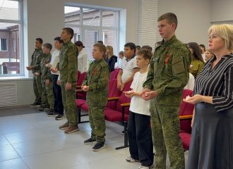 «Их подвиг бессмертен»: в Цветном прошёл Урок мужества, посвящённый Дню Неизвестного Солдата