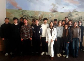 Память, которая спасает будущее: студенты АГАСУ почтили жертв Холокоста