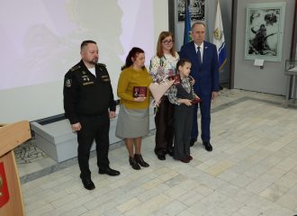 Память сердца: в Астрахани вручили государственные награды героям