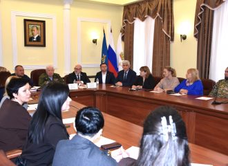 В Астрахани укрепляют сотрудничество власти и ветеранских организаций