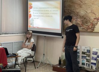 «Мы родом не из детства, а из войны»: юные патриоты Астрахани напомнили о цене мирного неба