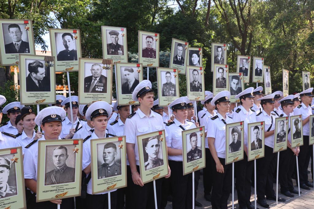В Астрахани прошла «Линейка памяти и скорби»